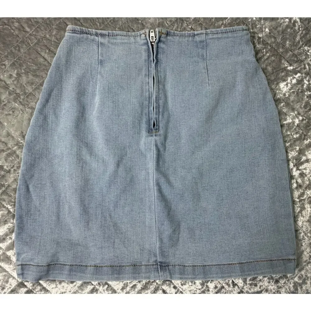Wild Fable Denim Mini‎ Skirt Women’s Size 00 Light Wash Back Zip